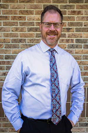 Dr Timothy Burkhart
